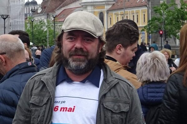 Senatorul Goțiu, de la USR, nu știe să piardă frumos! Face spume și o dă pe conspirație!