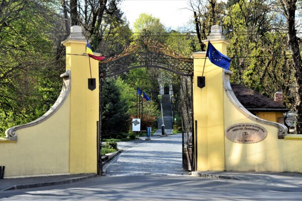 Admitere 2020-2021 la USAMV Cluj: Aproape 2.500 locuri, din care aproape 1.400 la buget. Doar cu media de la bac se va intra!