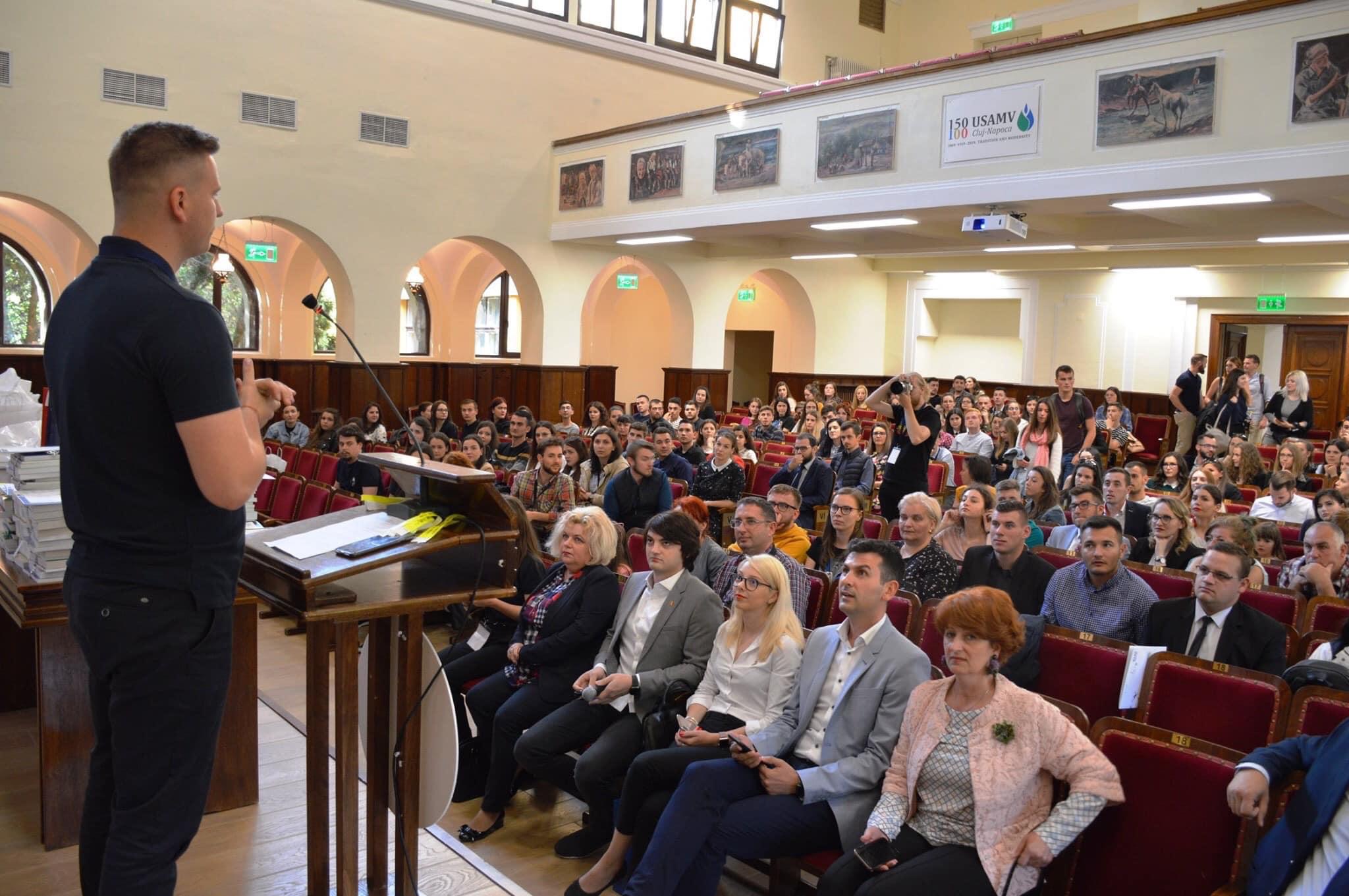 Peste 350 de lucrări înscrise la Simpozionul Studențesc al USAMV Cluj-Napoca, programat în mediu virtual în acest an