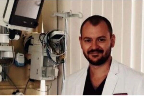 Mesajul medicului militar din Cluj care s-a infectat cu noul coronavirus! ”Aș vrea să vă spun tuturor să alegeți lupta”