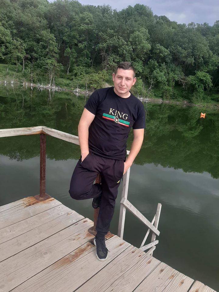 Cine sunt cei care au murit în teribilul accident cu trei morți! O familie întreagă a murit într-o secundă!