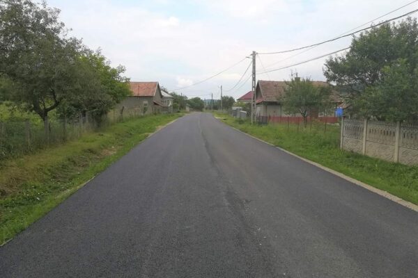 Consiliul Județean Cluj a finalizat asfaltarea drumului județean 161 Panticeu – Sărata – limită cu județul Sălaj
