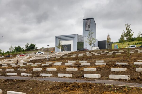 Nou cimitir din Someșeni cu peste 5500 de morminte, gata la finalul lunii iulie – FOTO