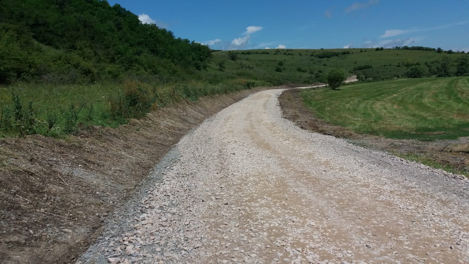 S-au demarat lucrări de întreținere pe drumul judeţean 109V Satu Lung – Giula