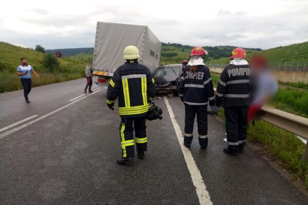 Accident pe centura Vâlcele – Apahida. O femeia fost rănită