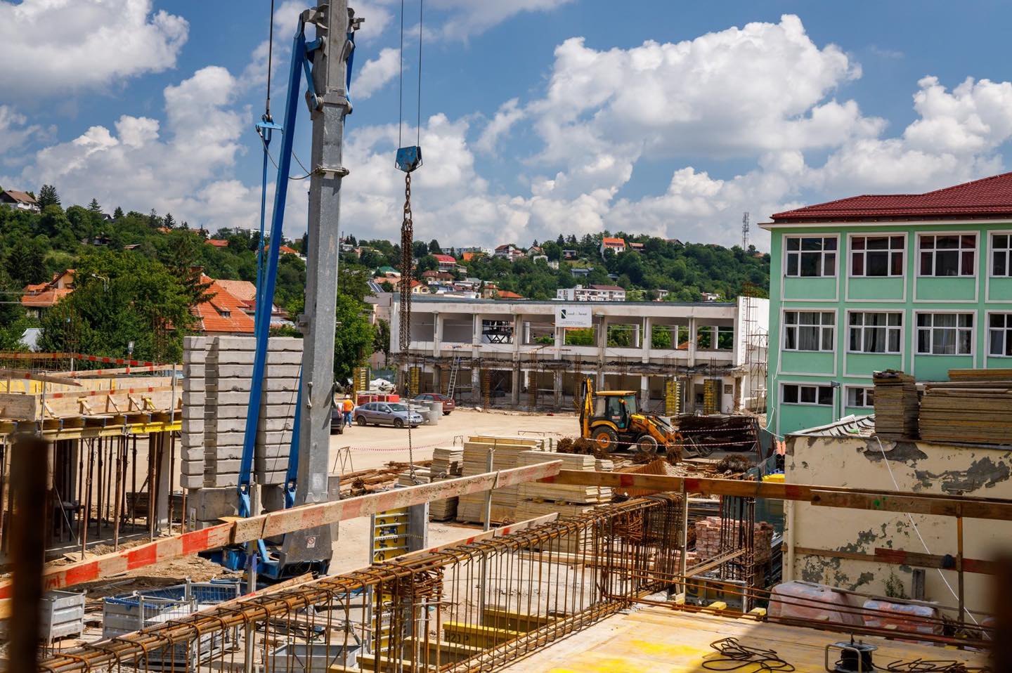 Primăria Cluj-Napoca investește peste 100 milioane de lei din fonduri europene și de la bugetul local pentru modernizarea mai multor școli clujene