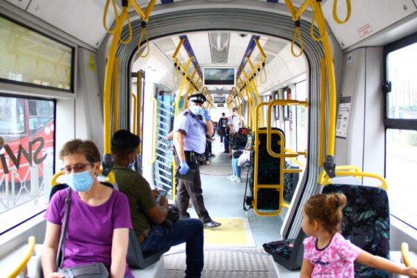 Acțiune de verificare în piețe, săli de jocuri și mijloace de transport în comun la Cluj-Napoca