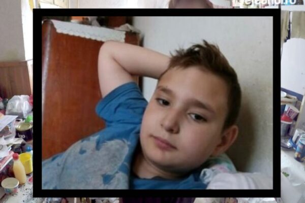 Copilul de 9 ani din Dej mâncat de viermi a murit