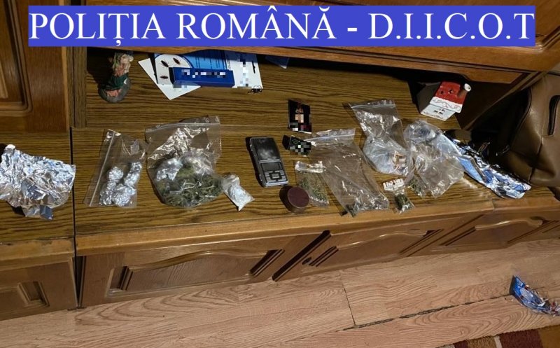 Doi traficanți de droguri au fost arestați și alte 12 persoane audiate în urma unei razii a brigăzii antidrog din Cluj
