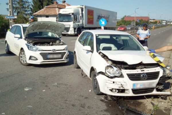 Accident GRAV la Tureni, soldat cu rănirea unei tinere de 20 ani! Fata a ajuns la spital
