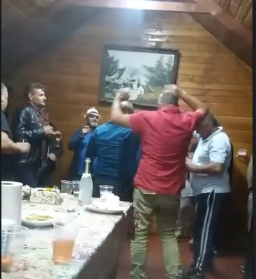 Primarul PNL-ist din Ciucea petrece în timp de pandemie. ”Nu am dat în cap la nimeni” VIDEO