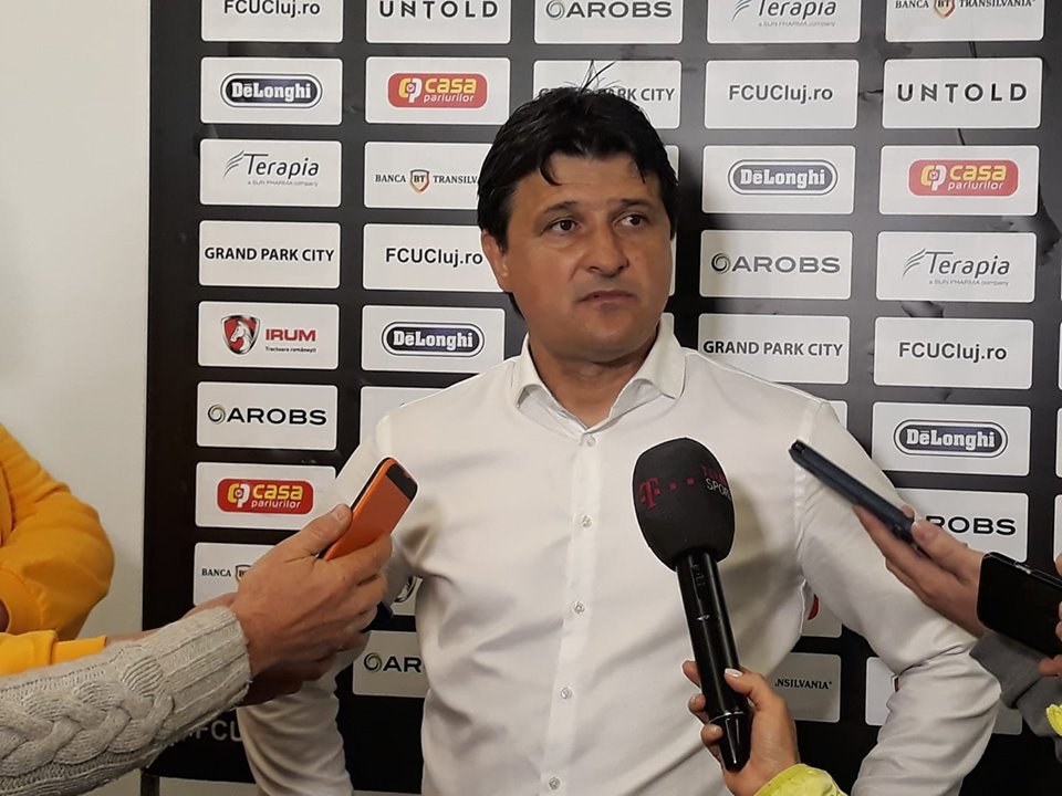 Dezastru la U Cluj. Adrian Falub și-a dat demisia după două meciuri dezastruoase