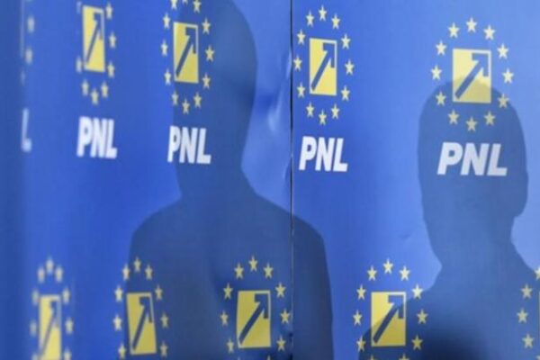 Mai mulți clujeni au fost sunați cu număr privat și li s-a cerut să voteze cu Emil Boc și Alin Tișe. PNL Cluj se delimitează de astfel de practici și a sesizat autoritățile electorale