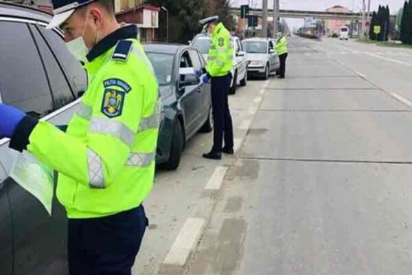 Sute de amenzi date de polițiștii clujeni „viteziștilor”