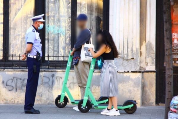 Polițiștii cujeni au ieșit la o nouă razie luni. Au împărțit peste 130 de amenzi șoferilor, bicicliștilor și „trotiniștilor”