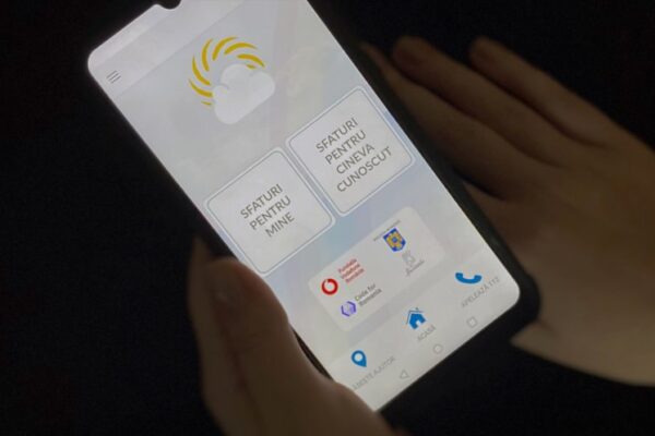 Aplicație mobilă lansată de poliție pentru sprijinirea victimelor violenței domestice