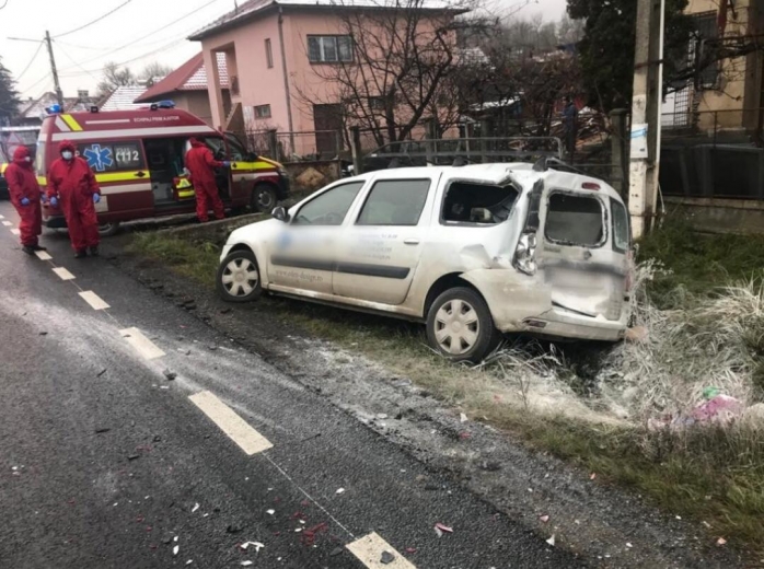 ACCIDENT grav la Sânpaul! Un autoturism s-a izbit de un TIR!