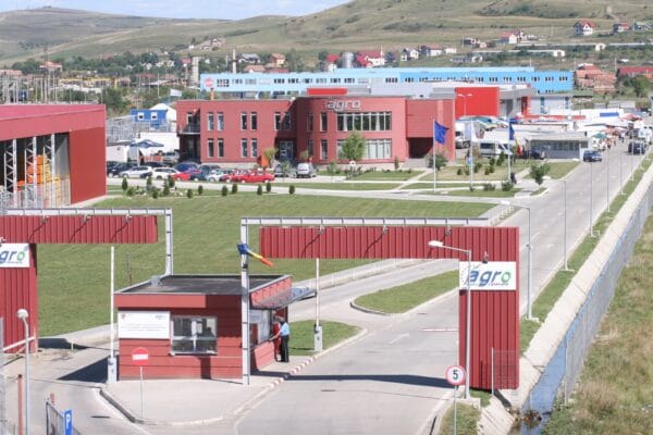 Piața agroalimentară din Dezmir rămâne deschisă și va funcționa după reguli stricte de protecție