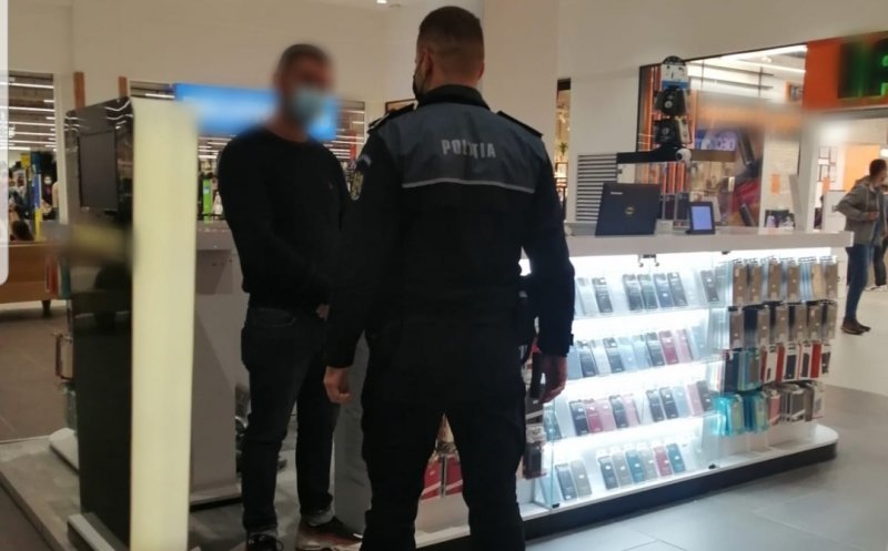 Razie în weekend la Cluj. Polițiștii clujeni au dat amenzi de peste 10.000 lei celor care nu purtau mască