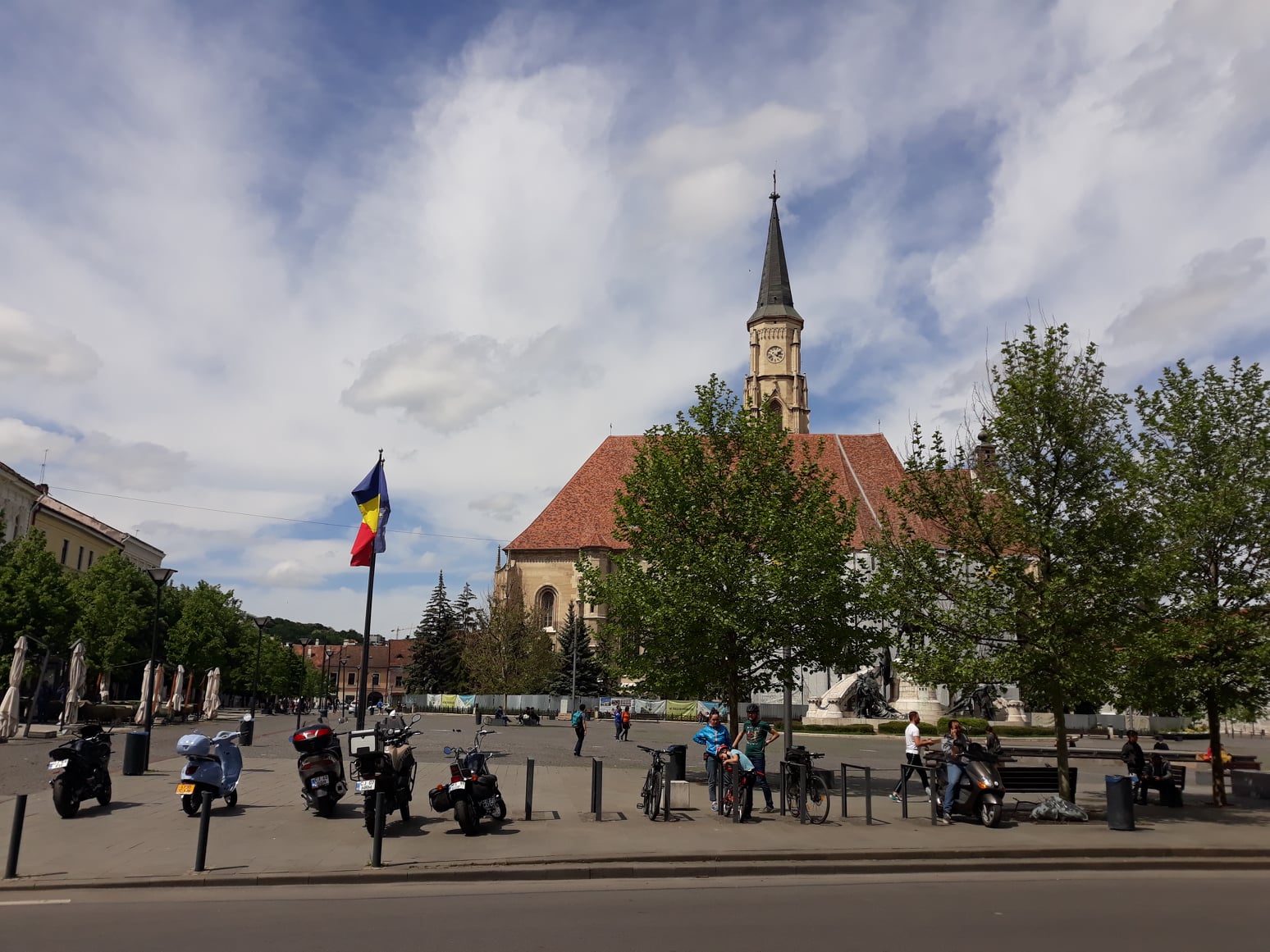 Clujul ar putea reîncepe săptămâna fără restricțiile suplimentare! Rata de infectare la Cluj-Napoca a scăzut la 7.51