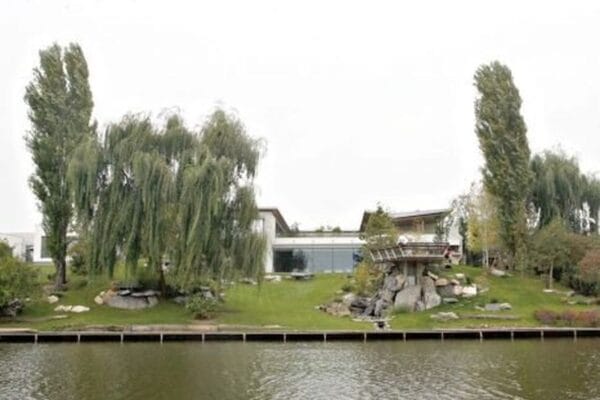 Un milionar clujean a dat 7 milioane de euro pe un „paradis verde” aproape de București!