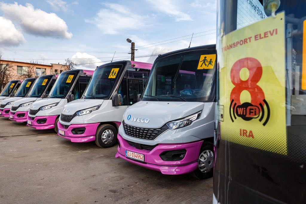 10 noi autobuze școlare achiziționate de Primăria Cluj-Napoca