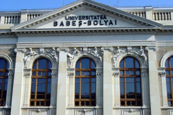 Dezbatere la Cluj despre „Rolul UE și NATO în modernizarea României”, cu intrare liberă. Numărul 2 în NATO, Mircea Geoană, prezent