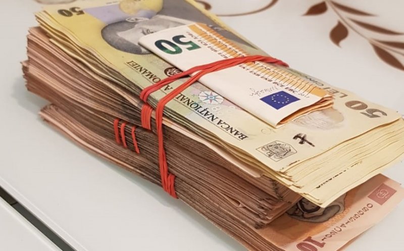 Trei tineri au spart o sală de jocuri din Gilău și au plecat cu seiful. Poliția i-a prins și arestat