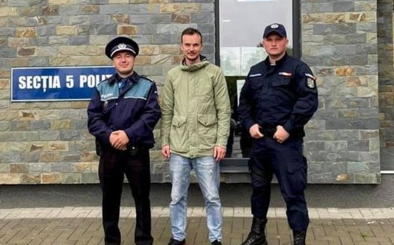Un clujean norocos și-a recuperat banii pierduți în valoare de aproape de 12.000 lei, ajutat de doi polițiști de la Secția 5