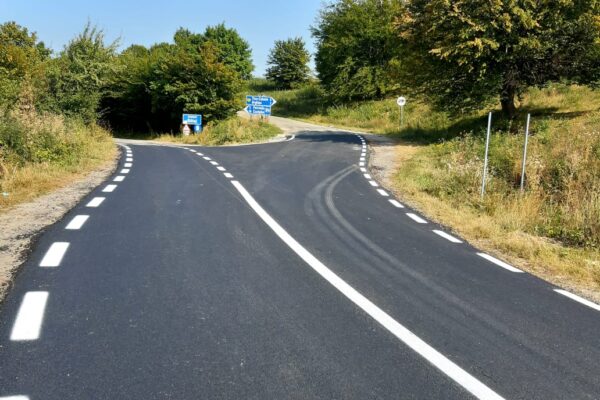 Trei contracte încheiate de CJ Cluj pentru modernizarea drumurilor județene