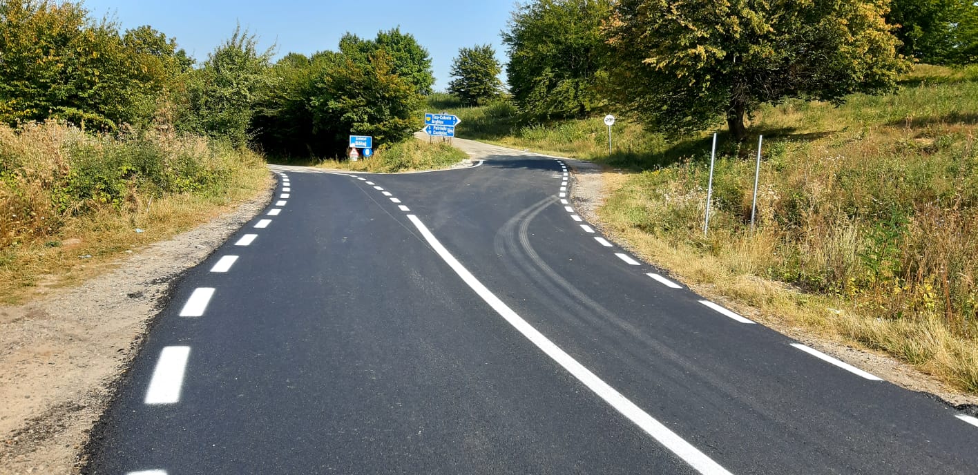 Trei contracte încheiate de CJ Cluj pentru modernizarea drumurilor județene