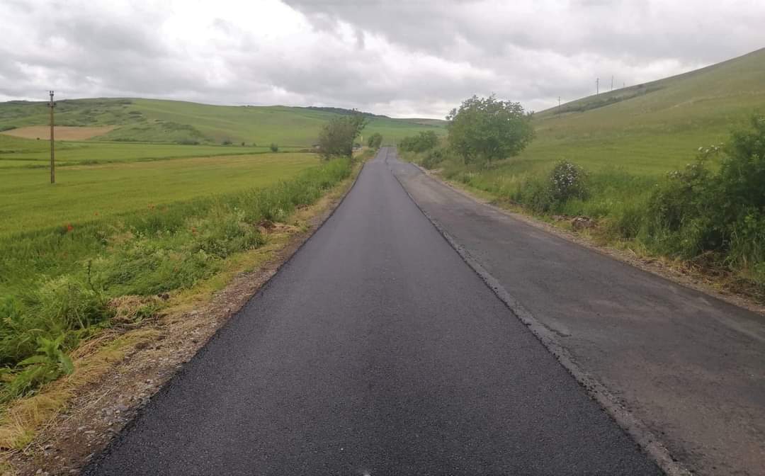 Au început lucrările de întreținere pe DJ 161A Apahida – Cojocna – Iuriu de Câmpie