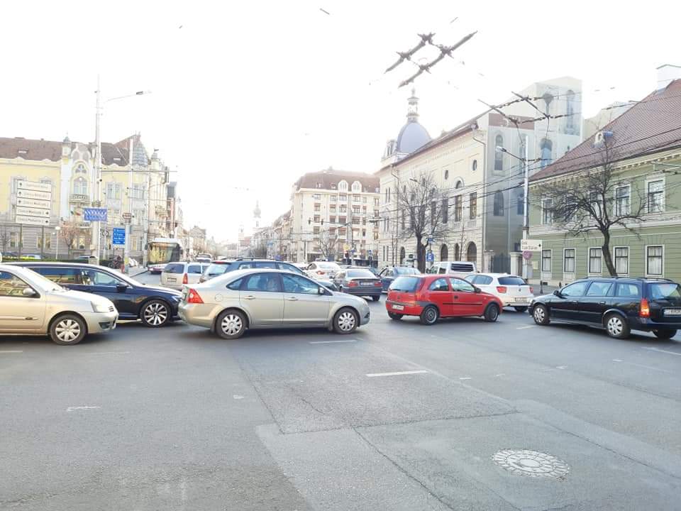 Ziua Drapelului Național impune restricții de circulație sâmbătă în centrul Clujului