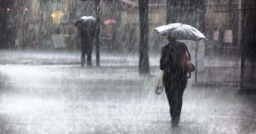 Continuă vremea instabilă la Cluj! CANICULĂ, ploi torențiale, vânt puternic și grindină