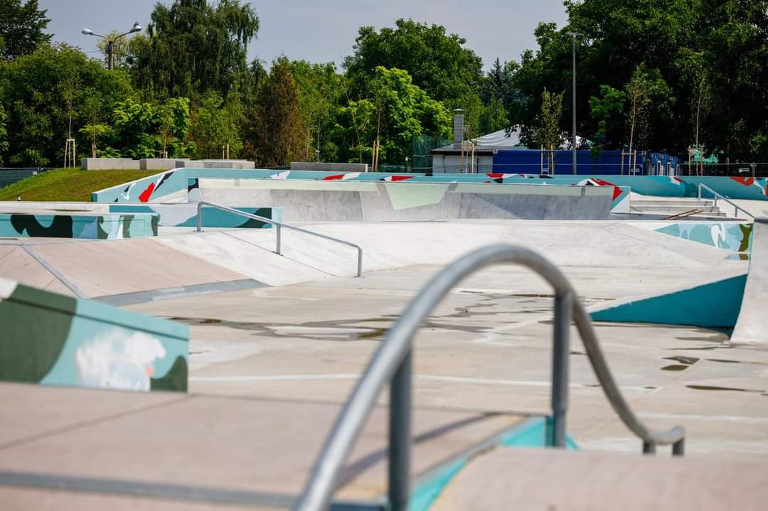 Skatepark Rozelor se pregătește de inaugurare. Boc și Tarcea au inspectat lucrările – FOTO