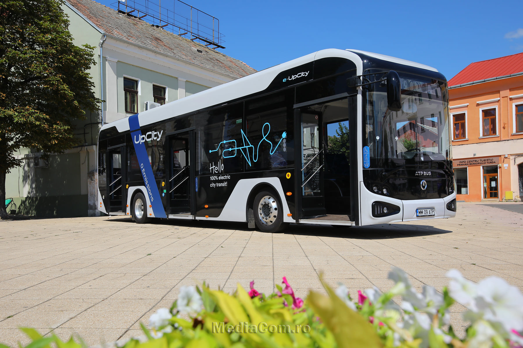 Primul autobuz electric 100% românesc, prezentat în teste la Turda!