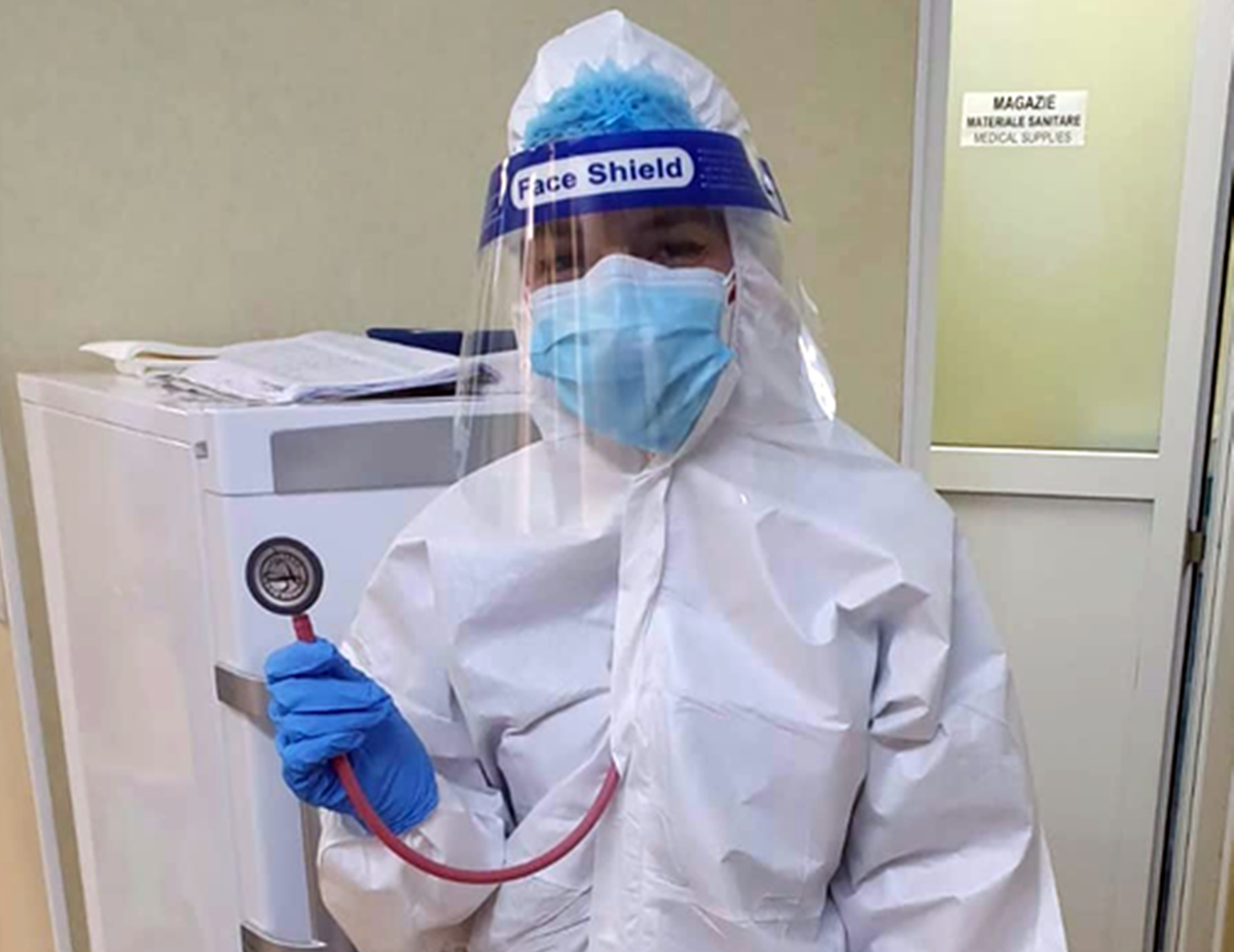 Ce se va întâmpla cu medicii și cu asistenții medicali care refuză să se vaccineze. Ministrul Sănătăți pregătește un proiect profund neconstituțional