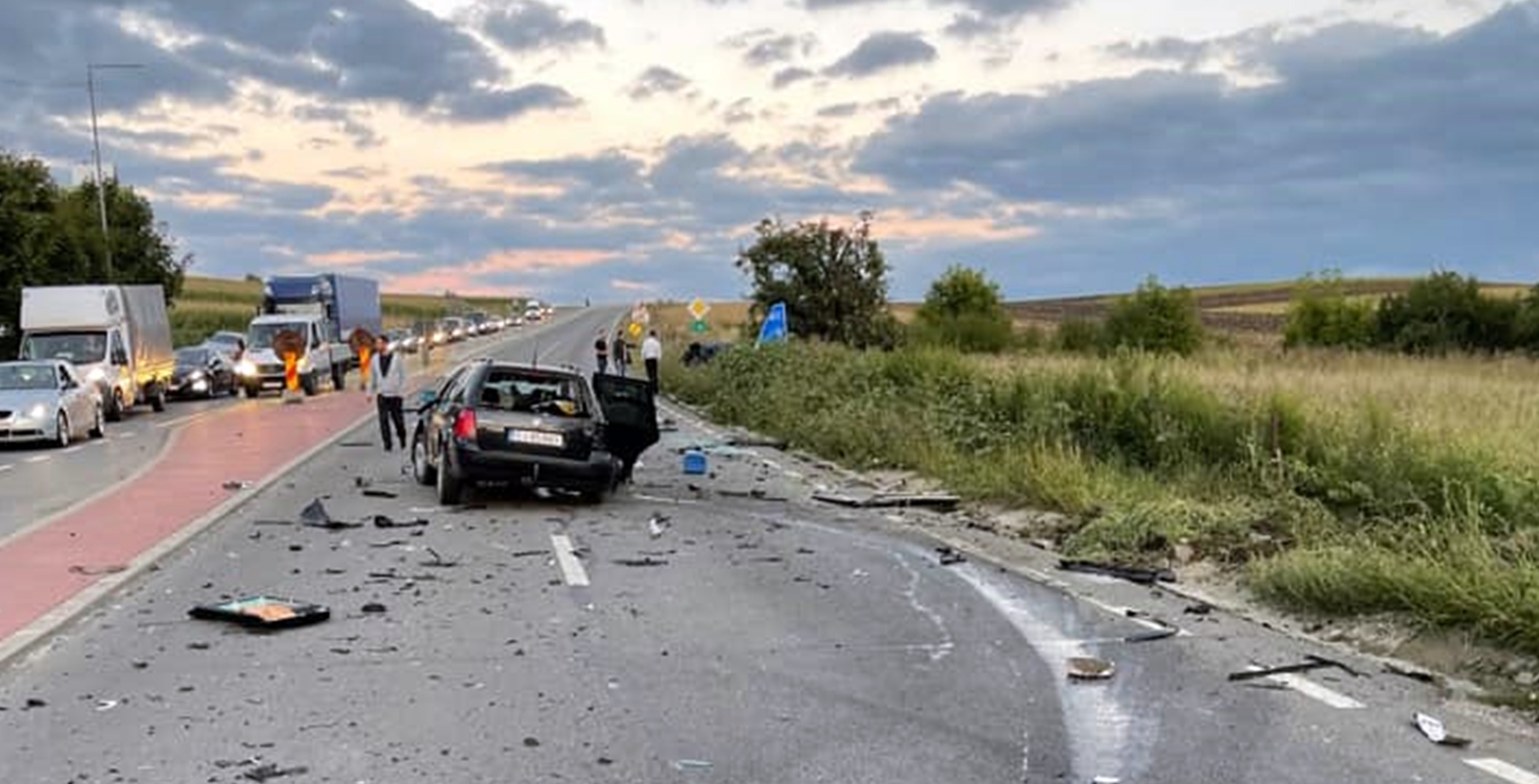 Accident grav la Tureni. Un bărbat este în stop cardio respirator