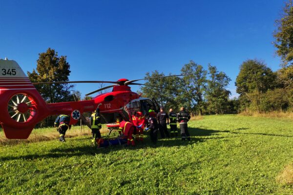 Elicopterul SMURD a fost trimis la Geaca, Cluj, pentru a salva viața unei fetițe. Resuscitarea a fost un succes