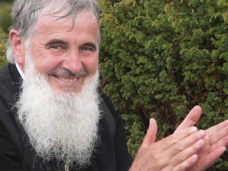 Ce a spus Mitropolitul Clujului la moartea blândului episcop Vasile Someșanul. Cuvintele le-a rostit din altarul Catedralei Ortodoxe
