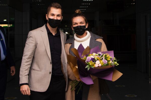 Simona Halep a ajuns la Cluj duminică seară pentru Transylvania Open: „Sunt fericită să mă întorc la Cluj, unde mă simt întotdeauna bine”