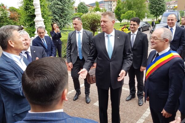 Emil Boc va fi premierul României? Primarul Clujului îi va trăda a doua oară pe clujeni?