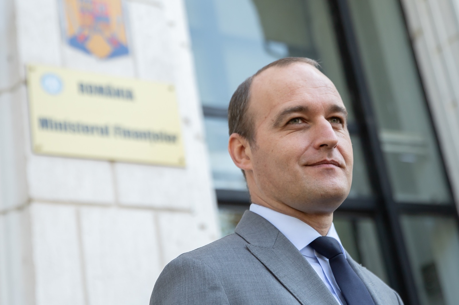 Aroganță liberală. Dan Vâlceanu, ministrul Finanțelor: „Sunt un om cu nevoi simple! Cheltui lunar 10.000 de lei”