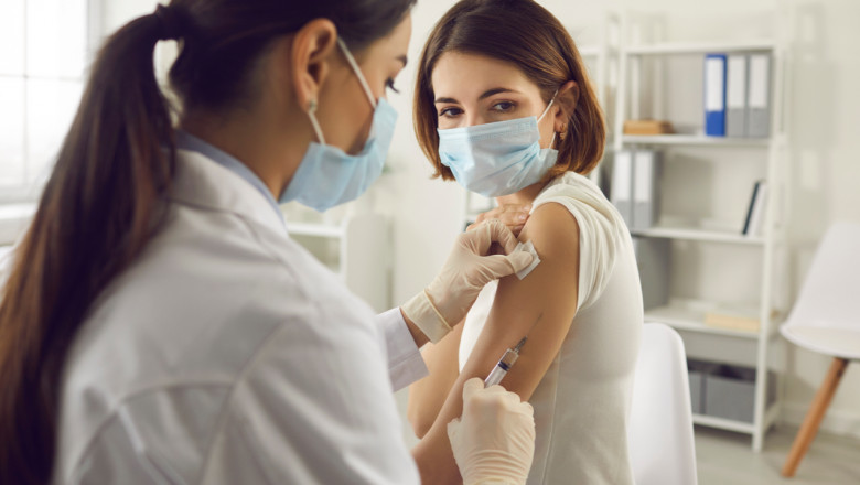 Peste 2700 de clujeni vaccinați anti-COVID-19 în ultimele 24 de orei. Peste 1.500 s-au imunizat cu DOZA 3