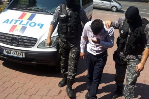 După ce a condus băut și drogat a vrut să-și răpească iubita! Acum este arestat la Turda