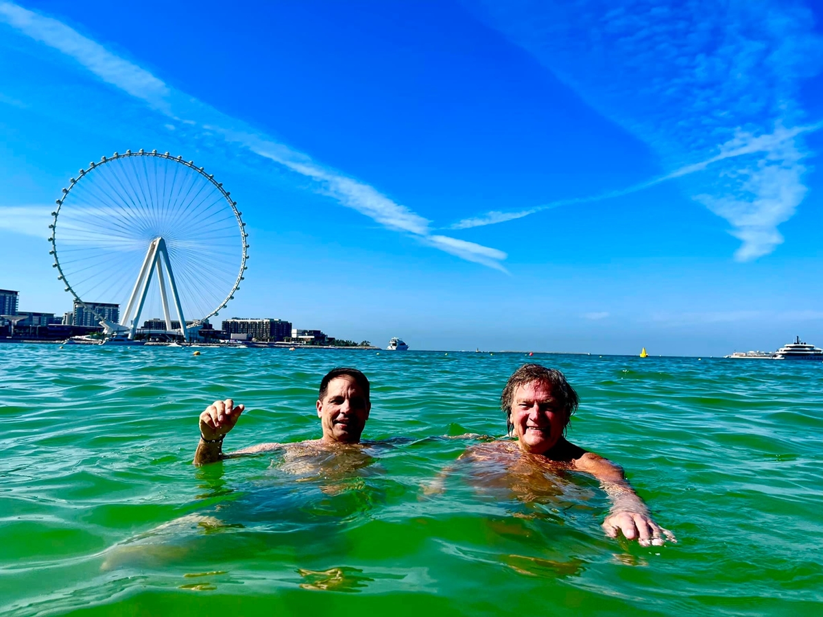 Ce face Florin Piersic la 86 de ani. Se distrează într-un paradis turistic căutat de toți românii
