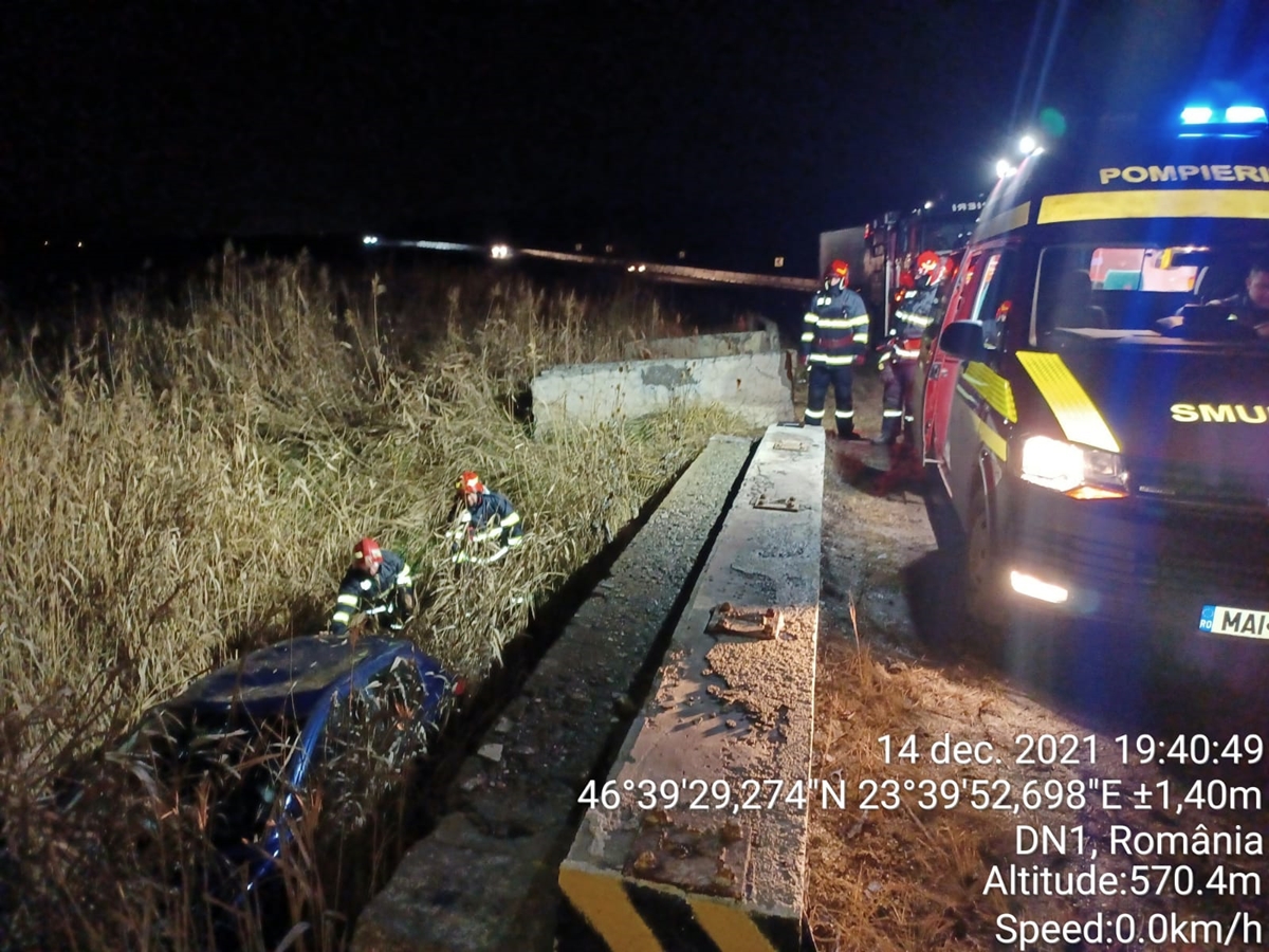 Accident spectaculos la Tureni, pe DN1. Șoferul a scăpat cu viață în mod miaraculos
