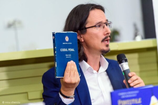 Romanul Ion analizat penal și civil de judecătorul Danileț. Sunt multe infracțiuni și contravenții