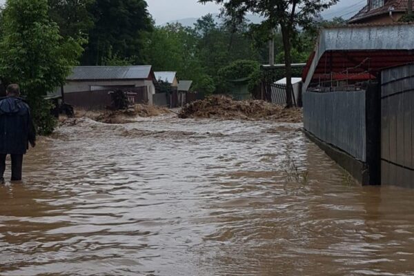 A fost emis mesaj RO-ALERT. Pericol de inundații într-o localitate din județul Cluj