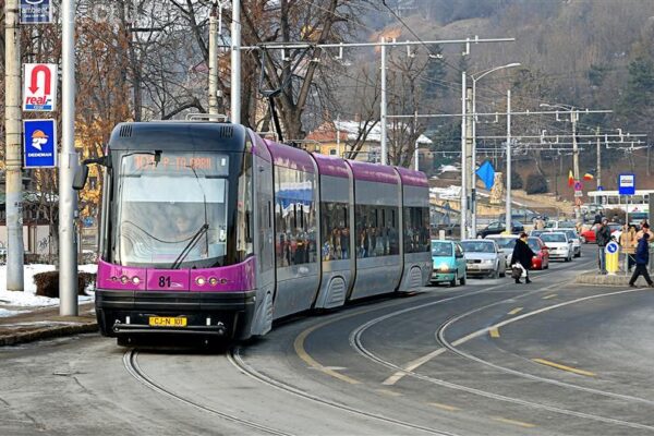 Se mută o stație de tramvai de pe Bulevardul Muncii
